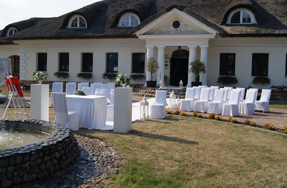 Dwor Chotynia Hotel Екстериор снимка